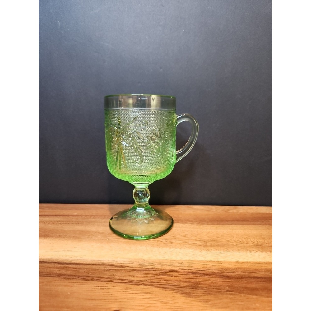 Tiara Glass Sandwich Indiana Chantilly Light Green Stem Footed Mug Goblet